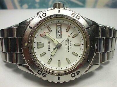 SEIKO KINETIC 200M DAY/DATE ALL STEEL WATCH 5M43-0C90 | WatchCharts