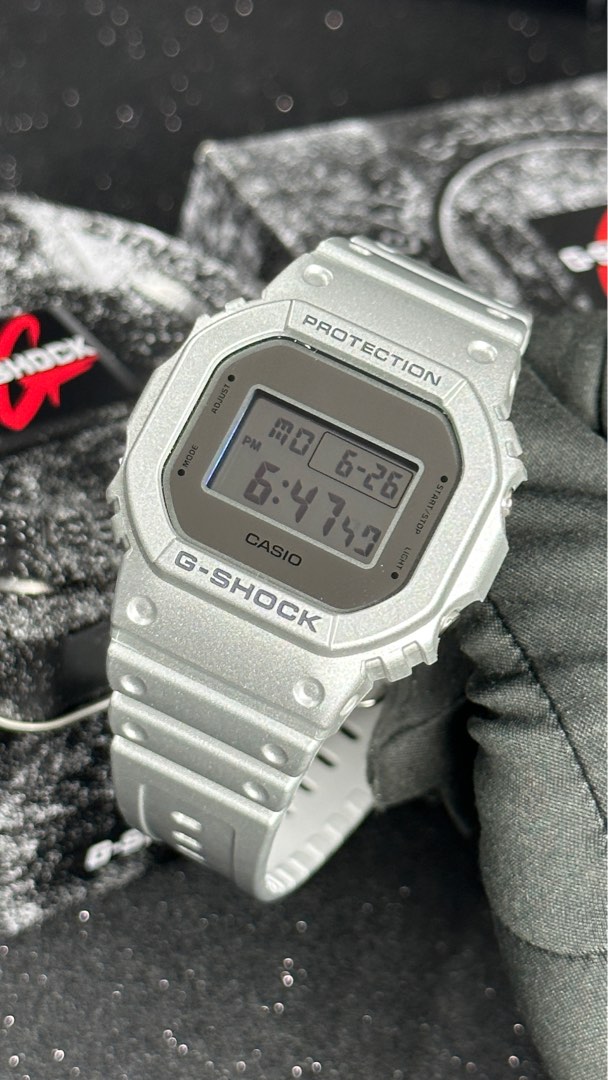 未使用[カシオ] 腕時計 ジーショック DW-5600FF 【送料関税無料】 - 時計
