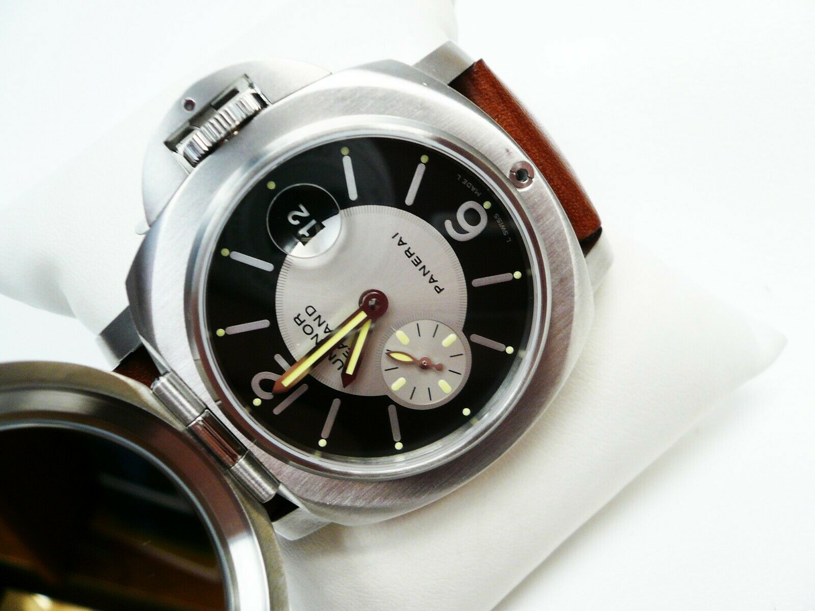 Panerai Luminor Sealand for Purdey Elephant PAM 832 SS 44mm Strap