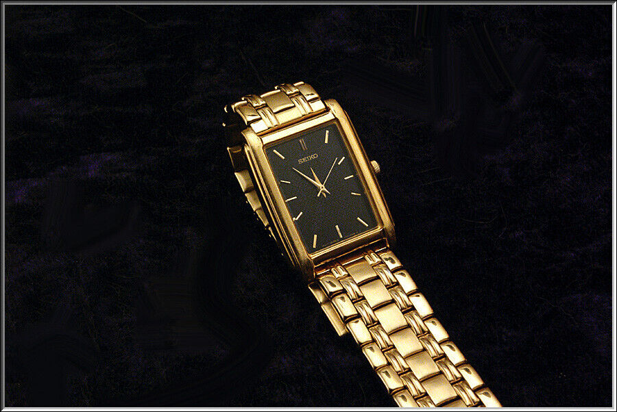 Fabulous Vintage Men s Seiko EL DORADO V701 5E49 Gold Tone Watch