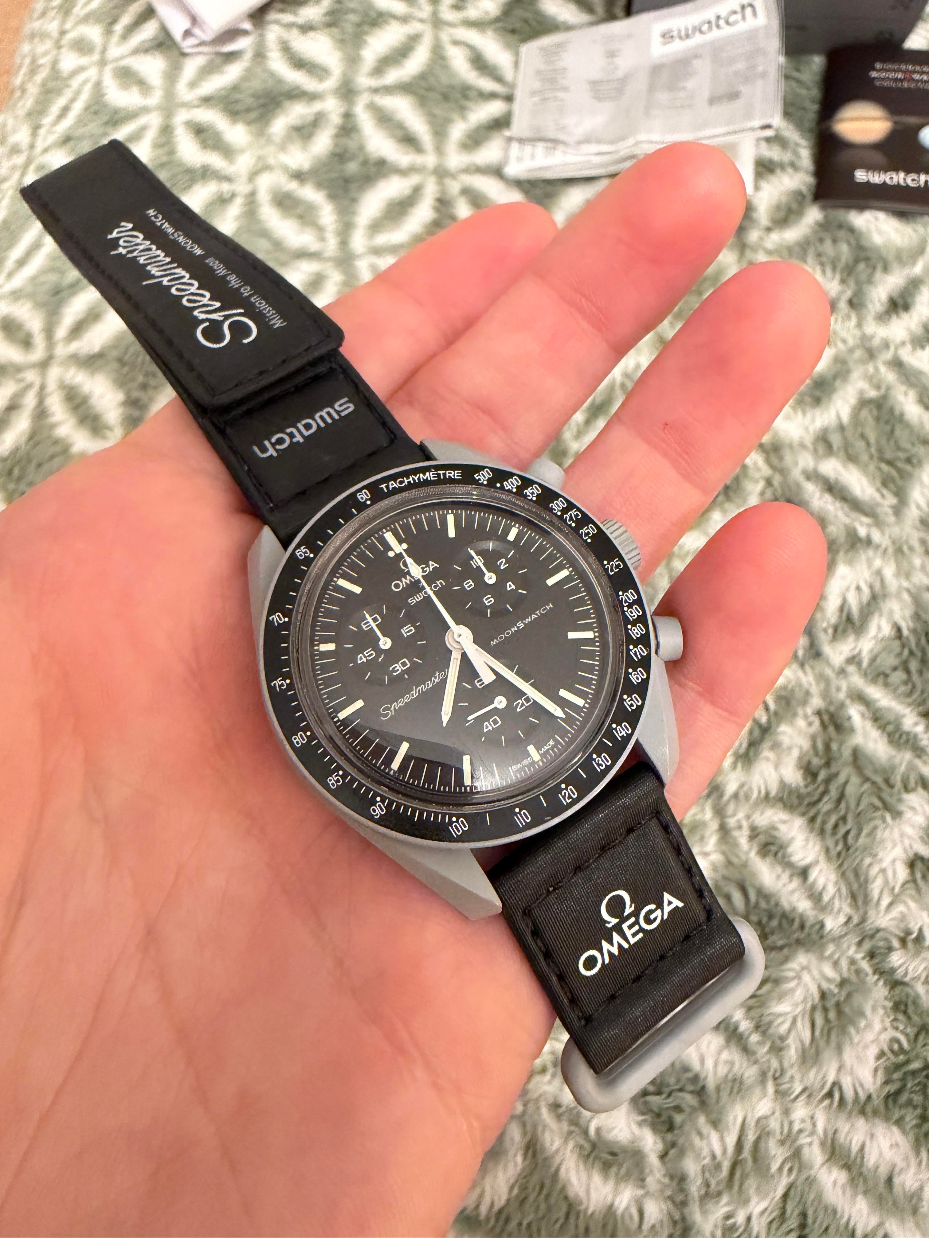 Swatch Mission to the Moon 腕時計 【公式通販】