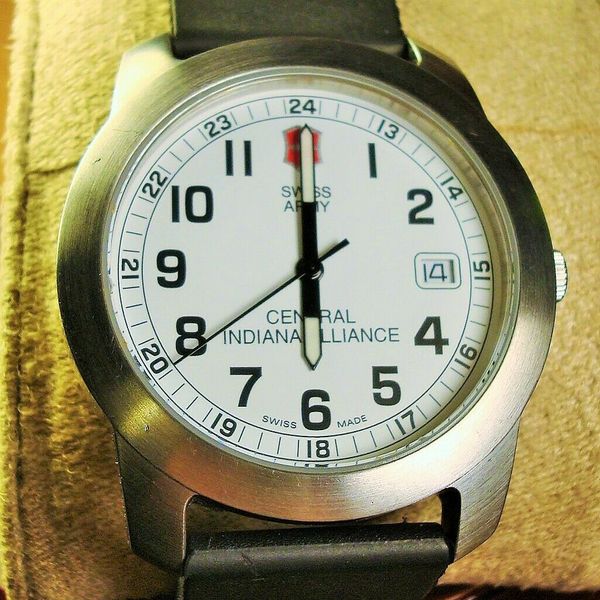Victorinox Swiss made Army Military Men's 24974 StainlessWatch white ...