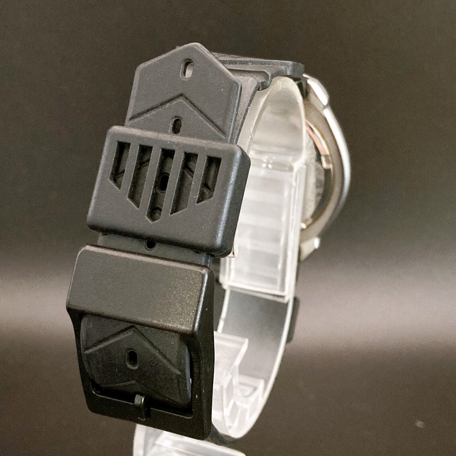 TAG HEUER 376.513 F1 35mm YELLOW DATE VINTAGE WATCH SWISS