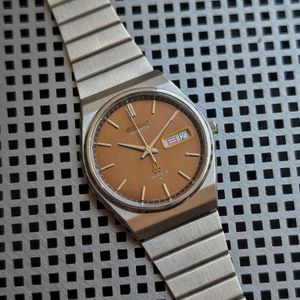 Vintage Seiko Quartz Type II (SQ) JDM 7546 700B Kanji Vintage Seiko Quartz Type II (SQ) JDM 7546 700B Kanji