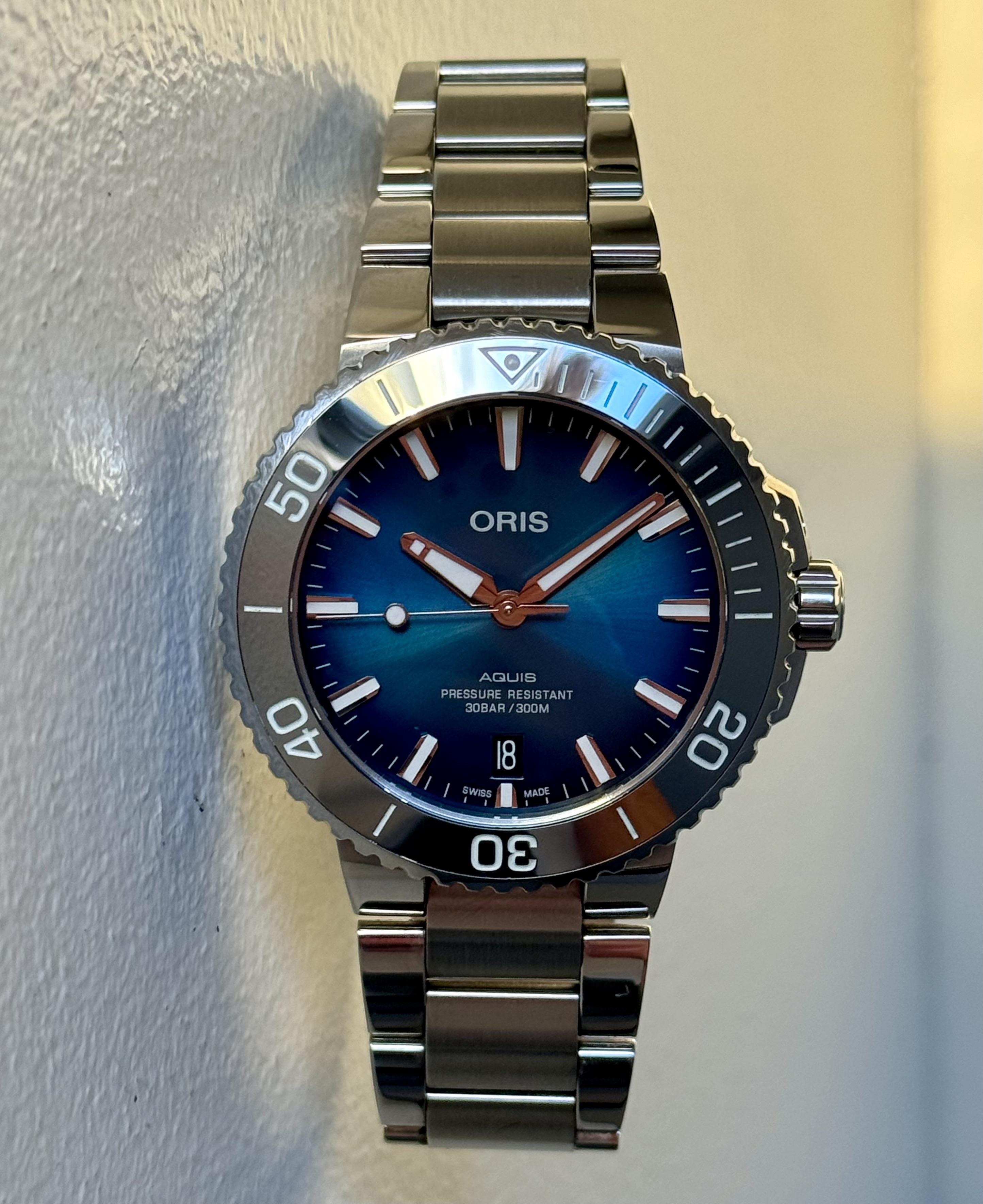 WTS Oris Aquis Date Ocean Blue 39.5 WatchCharts