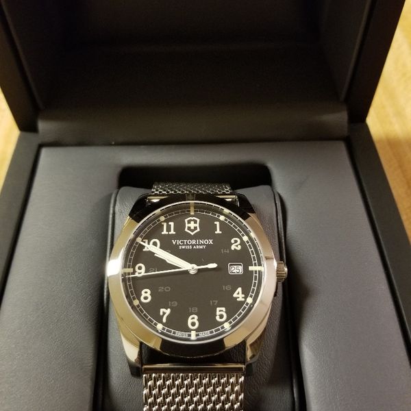 fs-victorinox-swiss-army-infantry-watch-241585-watchcharts-marketplace