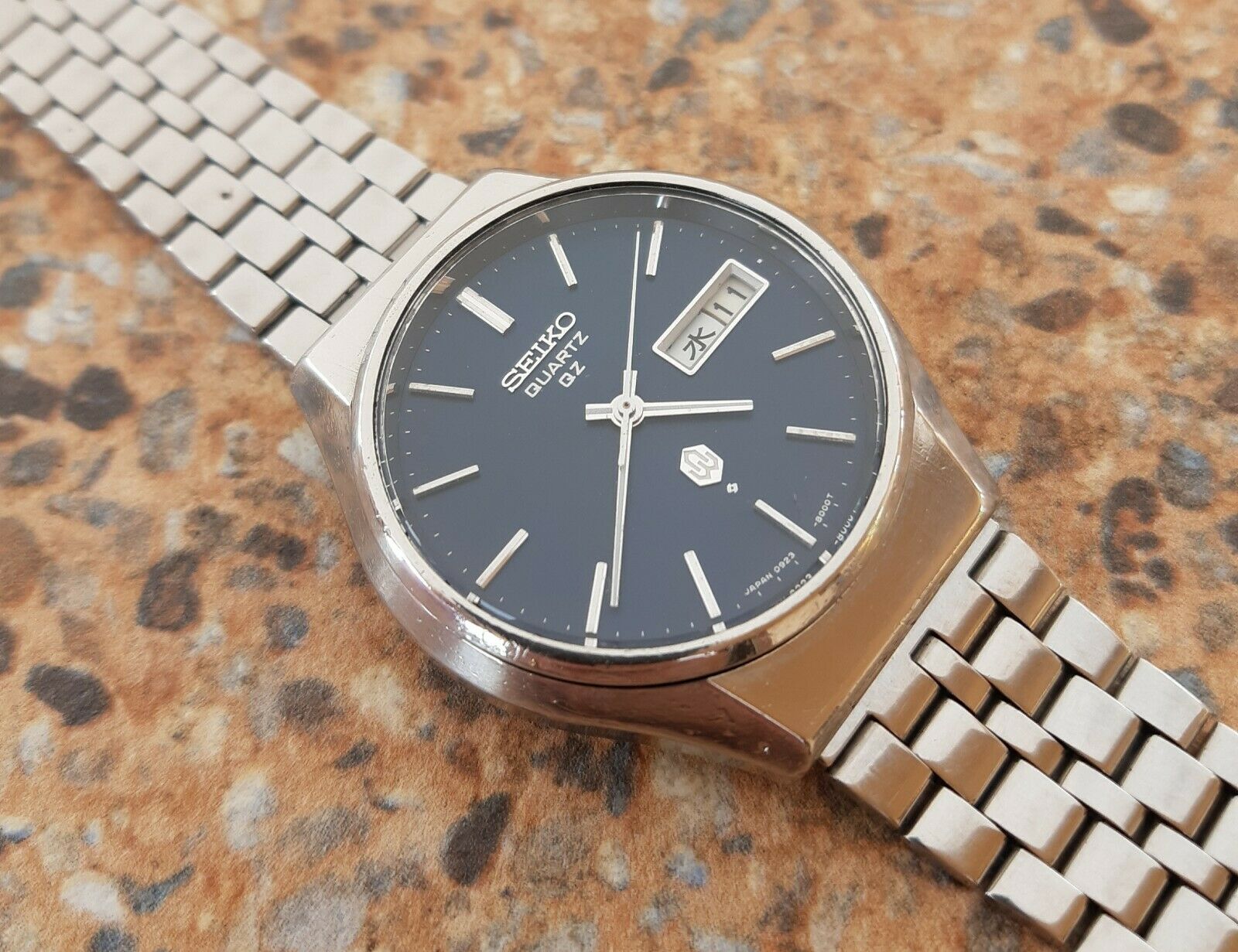 Vintage Seiko Quartz QZ JDM 0923 8010 January 1975 Kanji