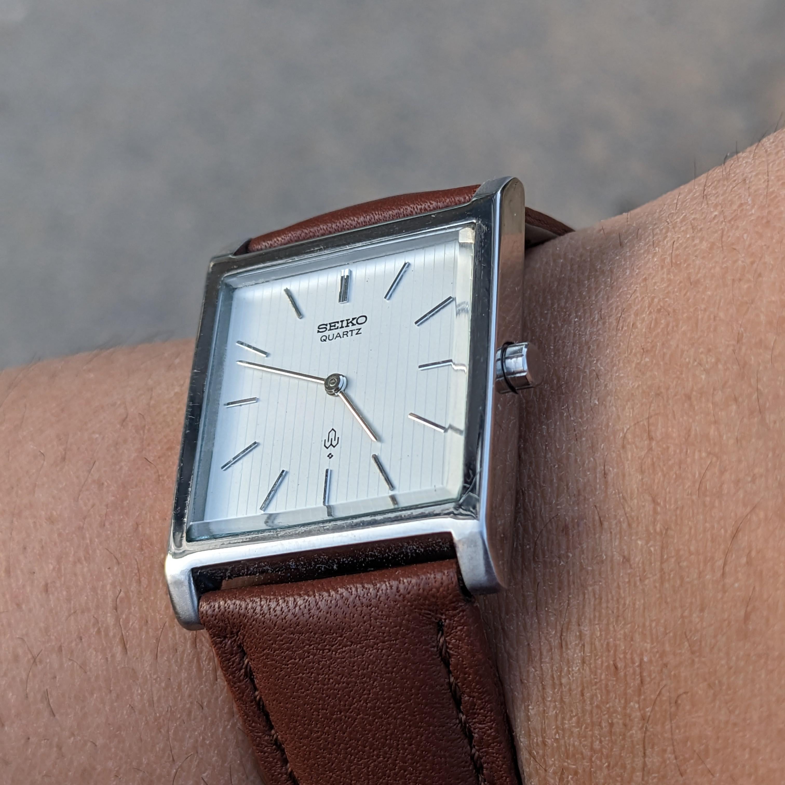 WTS] Seiko Tank Quartz Linen Dial 7820-5350 - 129$ only
