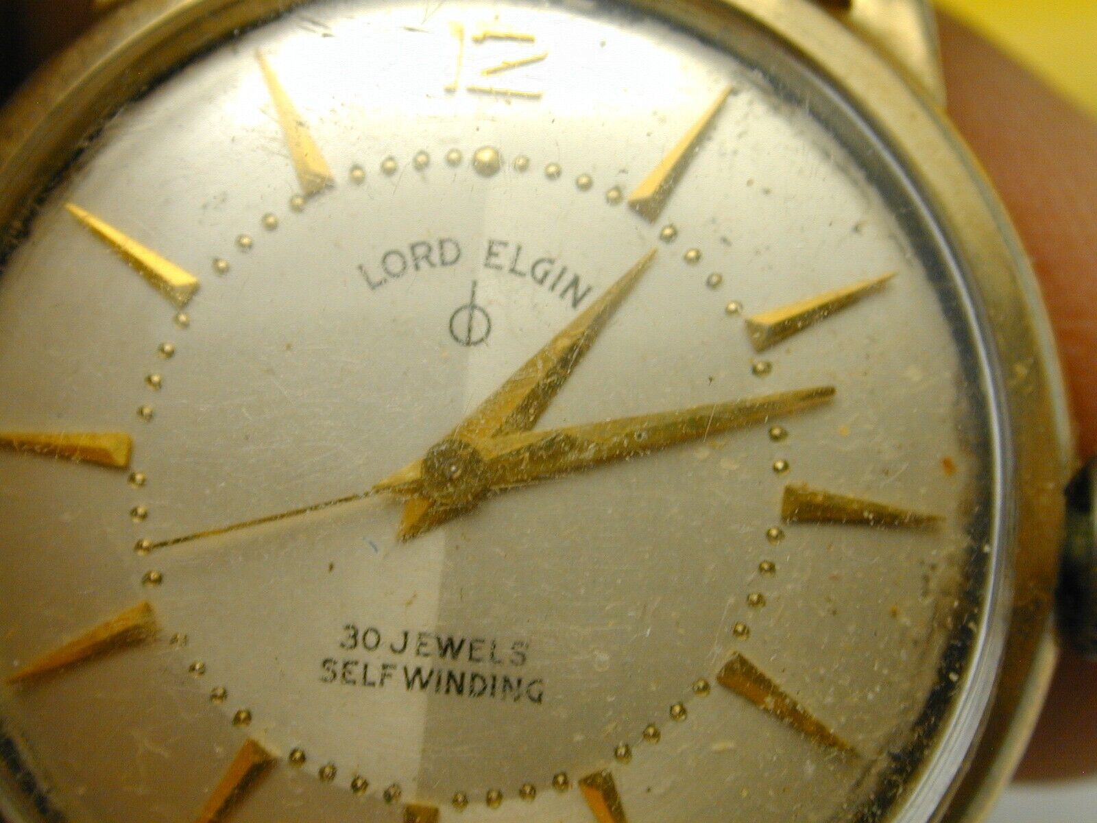 Lord elgin watch online 30 jewels