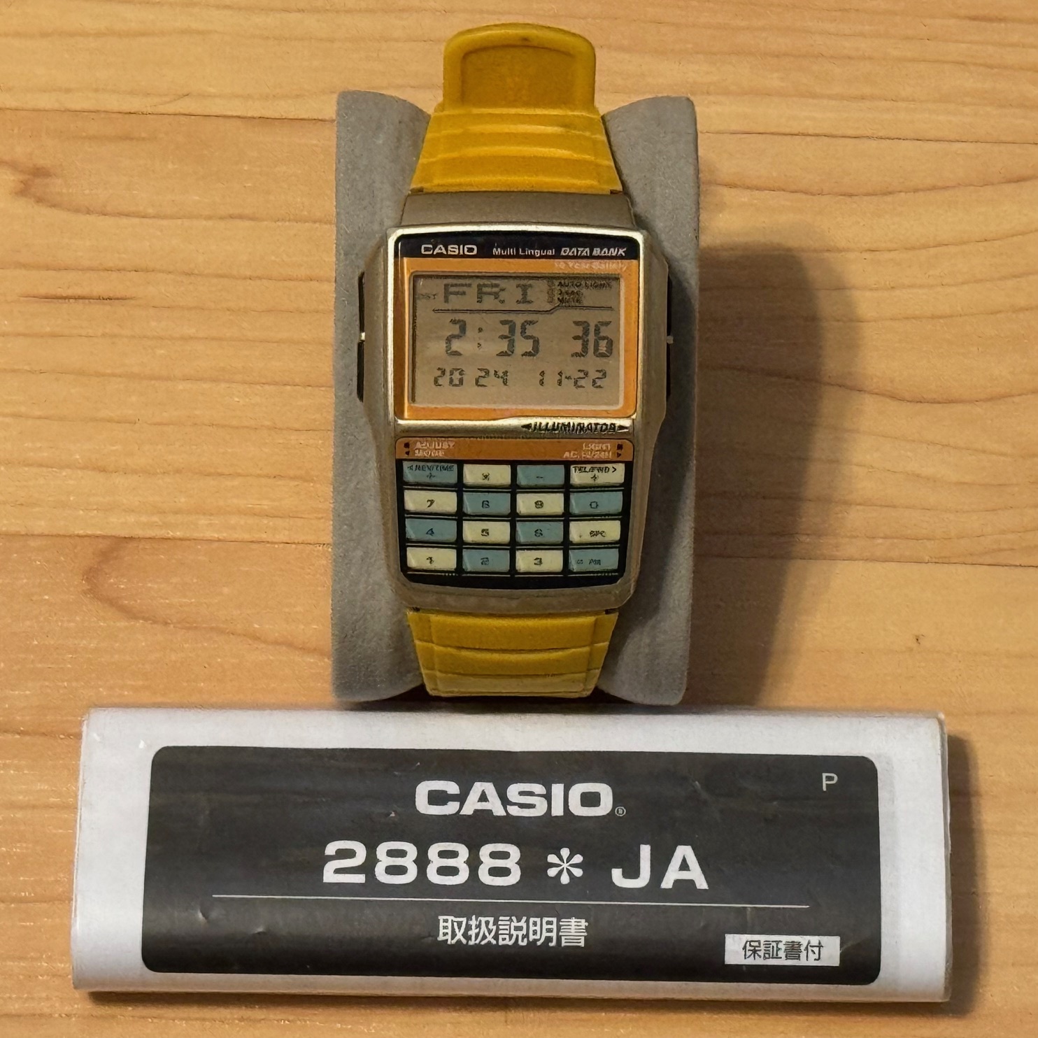 WTS] Casio DBC-32 Multi Lingual 13 Languages Data Bank Yellow