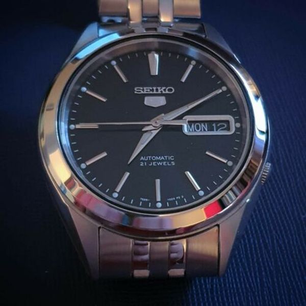 Men's Seiko SNKL23 k1 Automatic Wristwatch - Hardly worn | WatchCharts