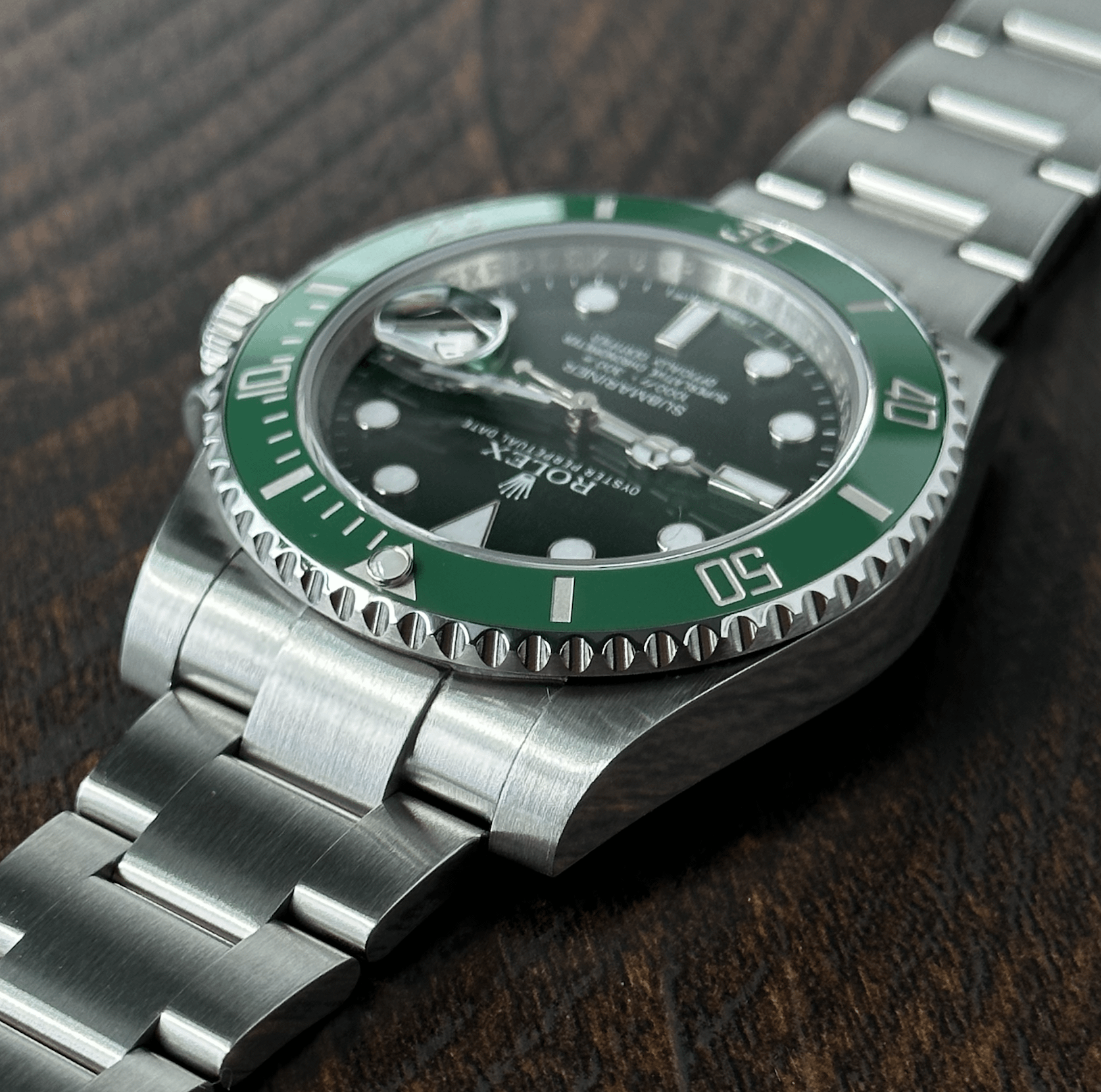 WTS] Rolex Submariner 116610LV HULK - Box, Papers, Books, full