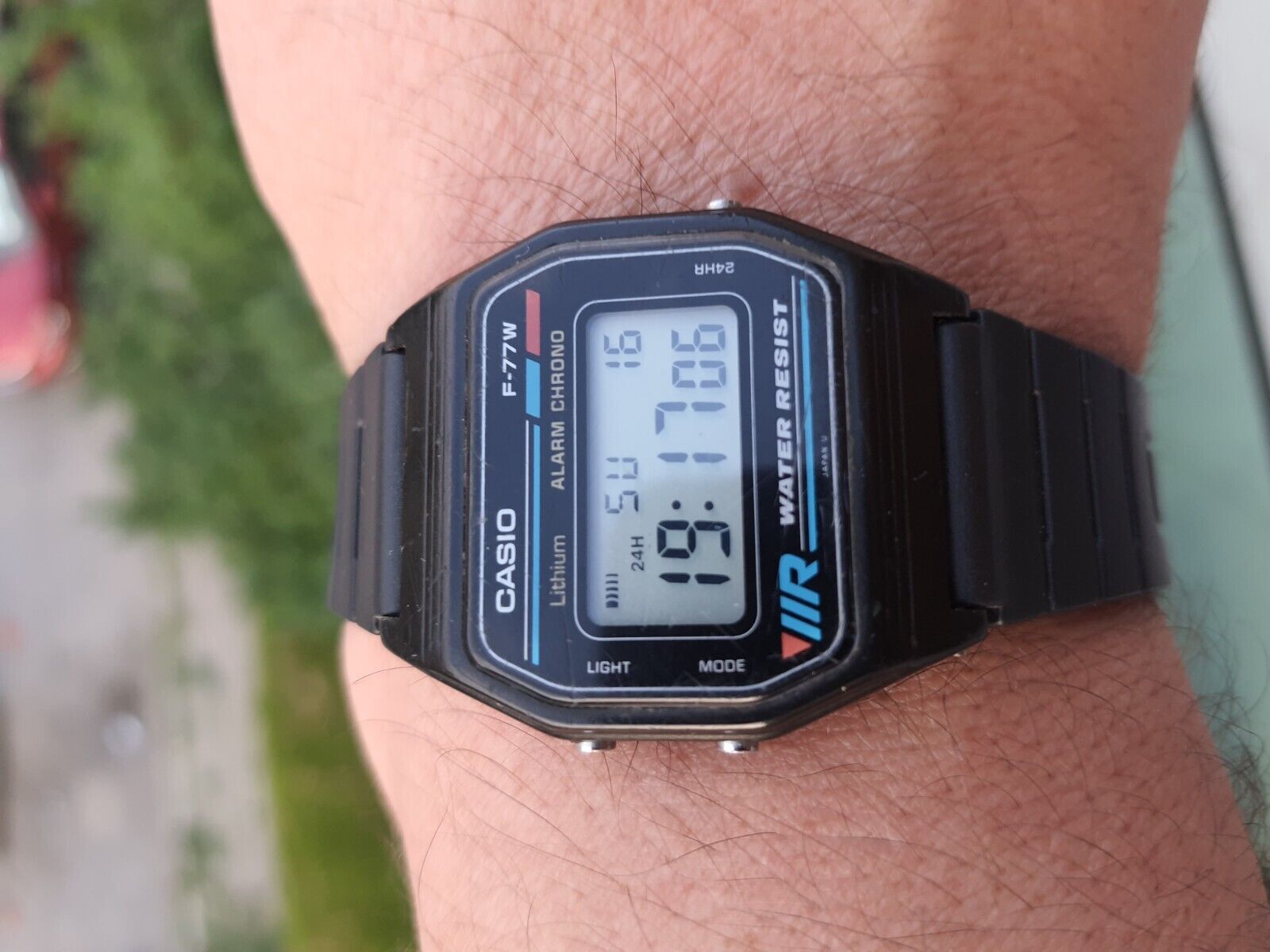 a*w様 CASIO F-77W デジタル腕時計　ビンテージ Casio Quartz F-77W Digital Vintage Men's Watch | WatchCharts