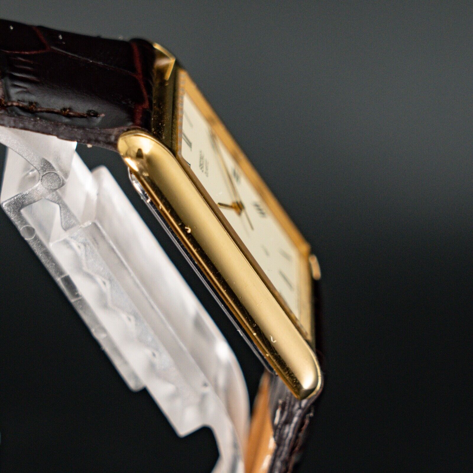 Vintage 1980 [N-MINT] SEIKO Chariot 5931-5360 New BAND Gold Tank 