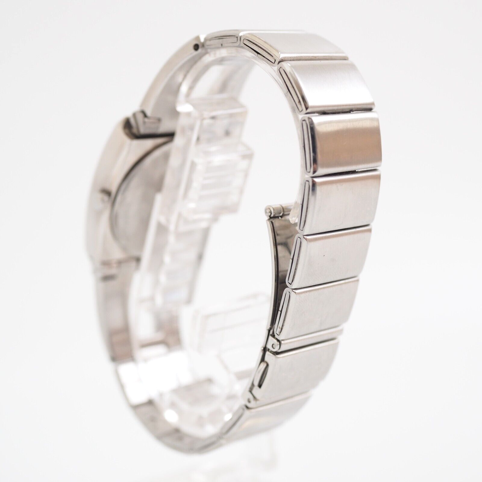 SEIKO ALBA AKA V33J-6B80 Quartz White Dial Day Mens 31 mm Vintage 