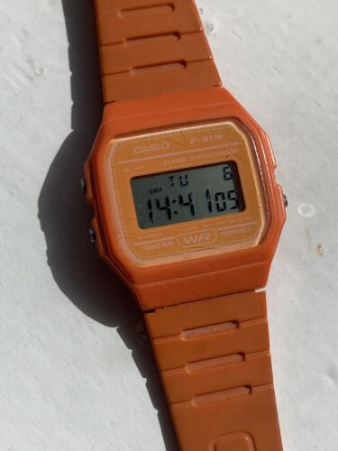 Casio f91w orange deals