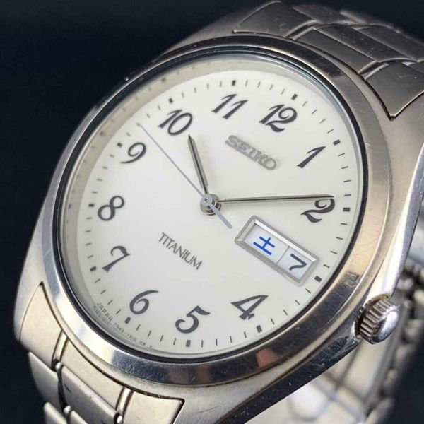 SEIKO TITANIUM 7N43-9090 Quartz Wrist Watch Japan