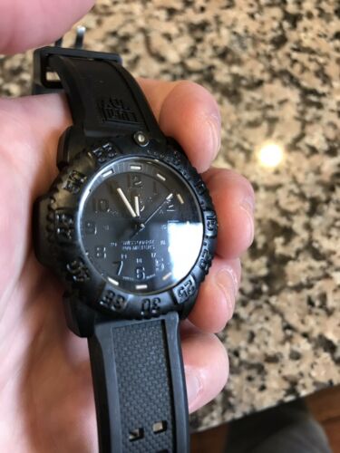 Luminox 7051.BO Womens Watch - For Parts | WatchCharts