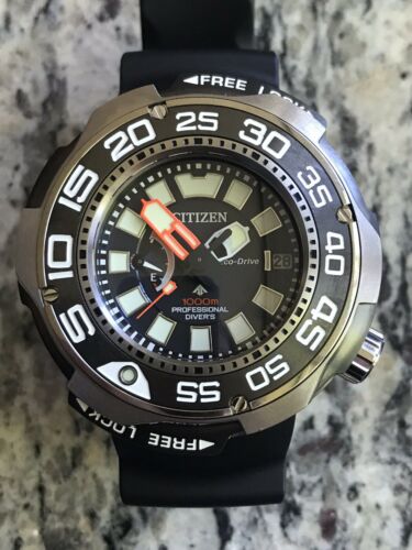 Mens Citizen Eco-Drive Professional Diver BN7020-09E Titanium