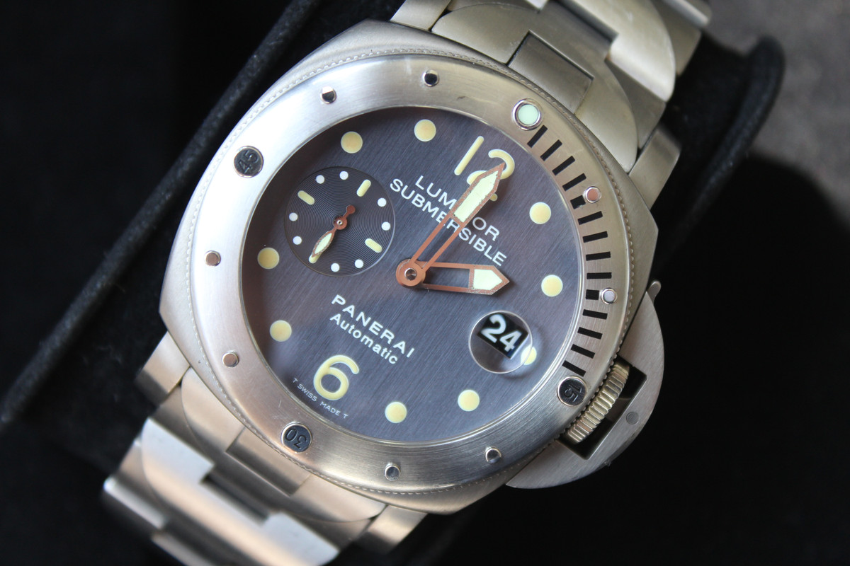 FS Panerai Luminor Submersible PAM 106 TRITIUM DIAL TITANIUM W