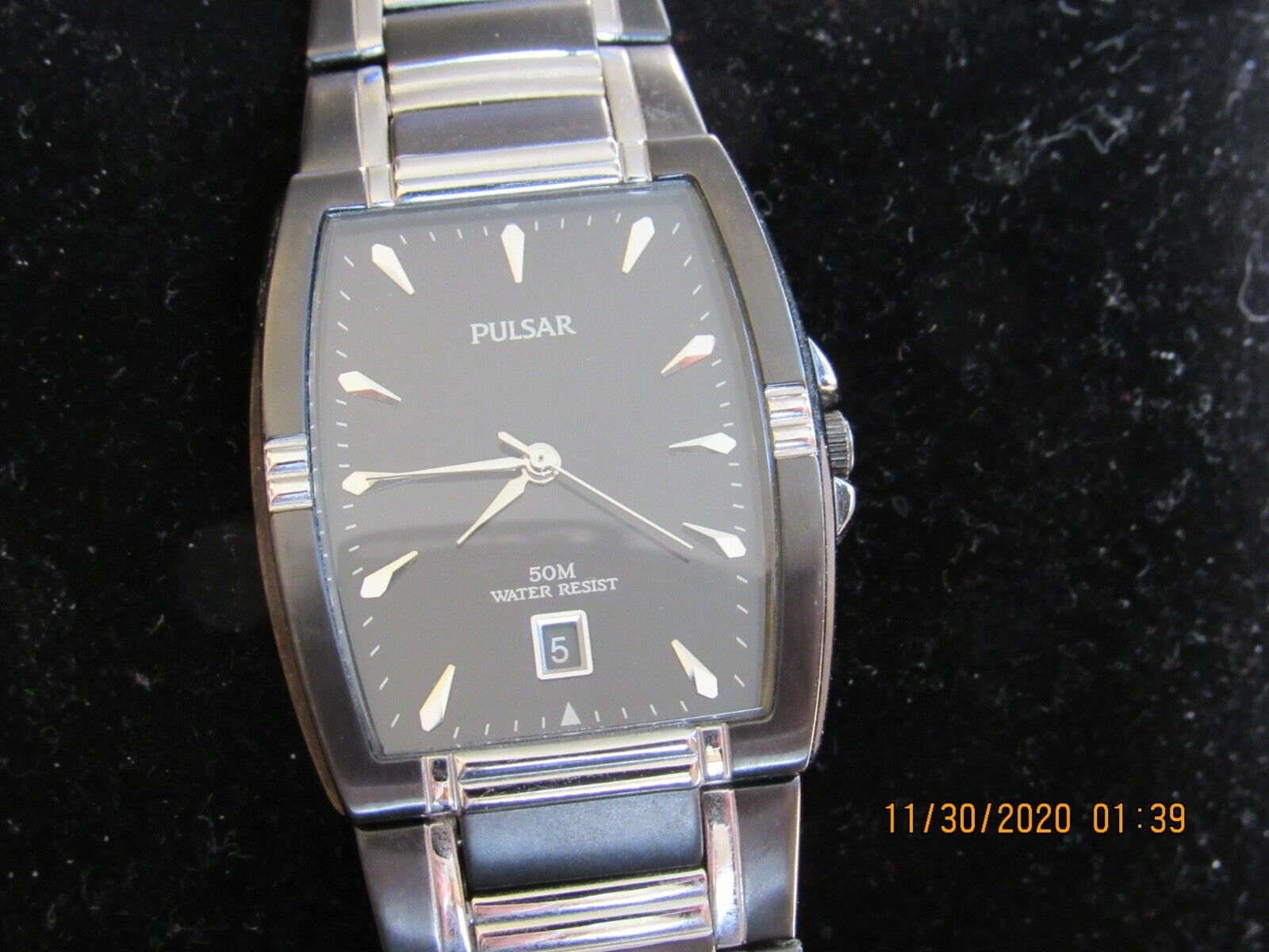 Pulsar 50m clearance water resistant price