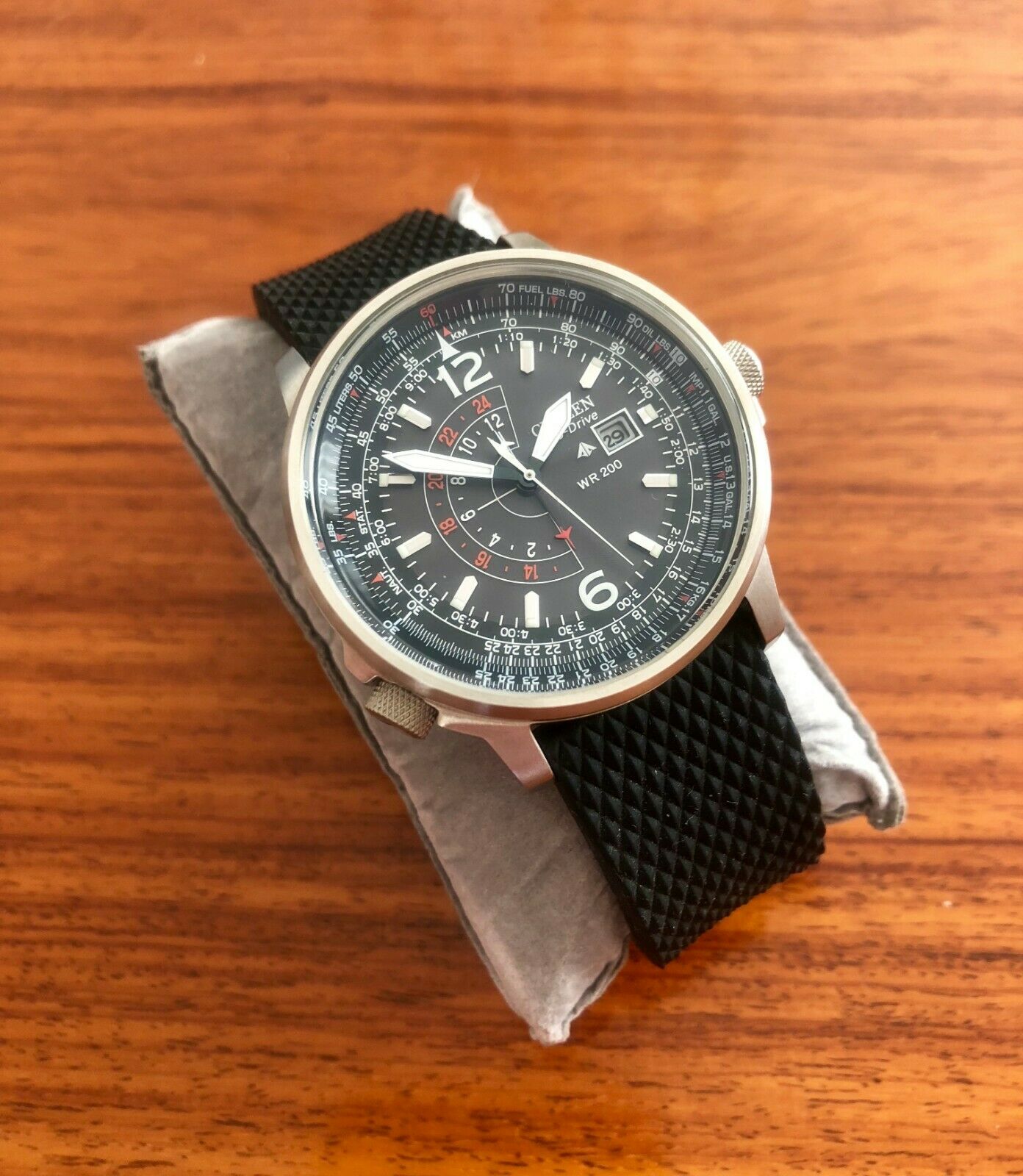 Citizen nighthawk rubber discount strap