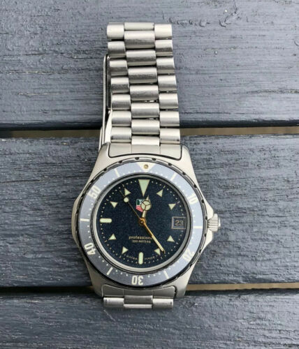 Vintage TAG Heuer 2000 Professional Divers Watch Ref: 972 606