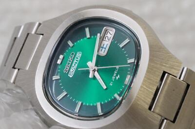 Seiko 5 Actus Vintage Watch Automatic 7019-5010 Green Dial Oval