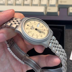 美品⭐️CITIZEN Eco drive ワールドタイム クロノグラフ 腕時計