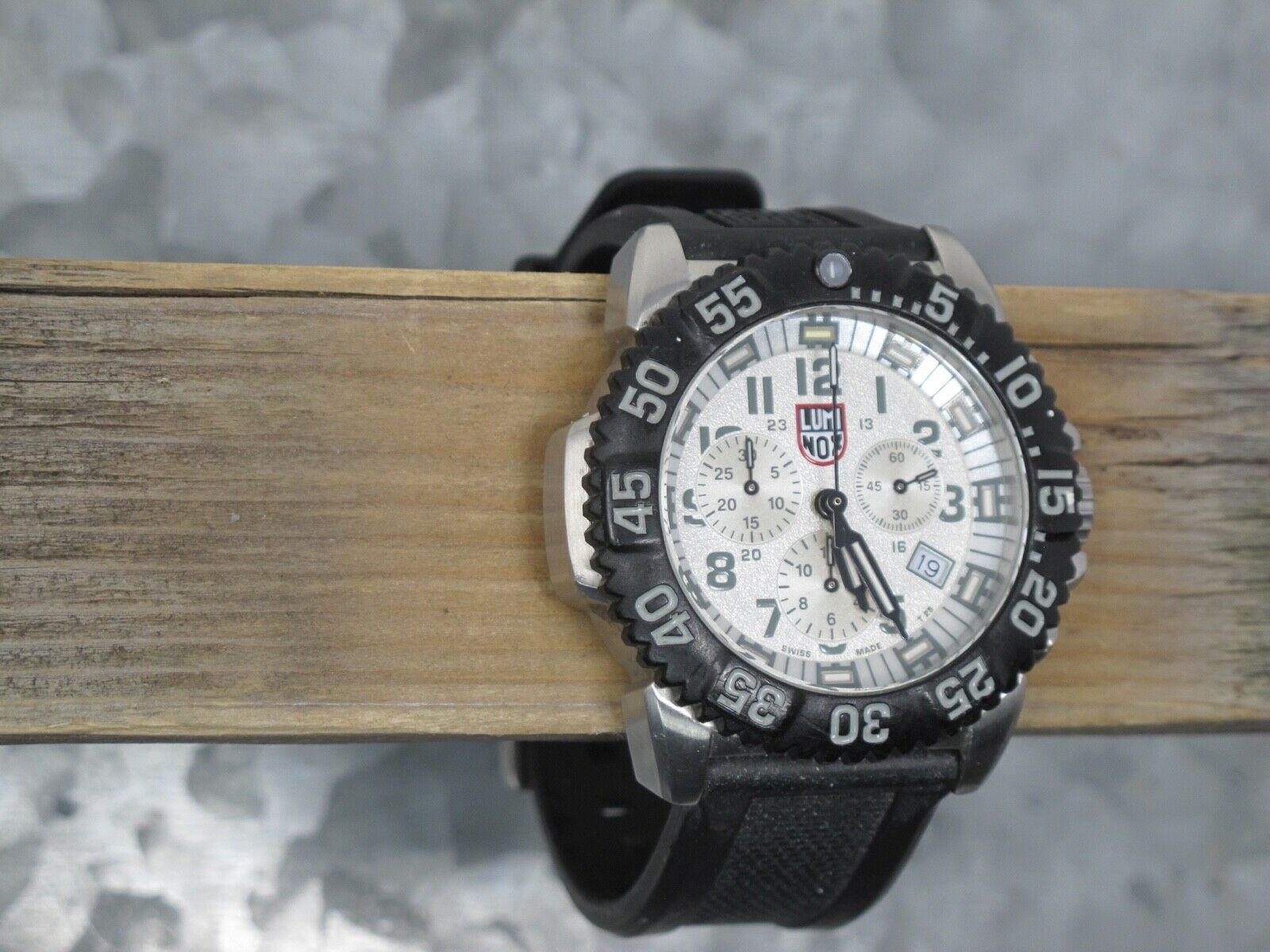 Luminox navy store seal 3180