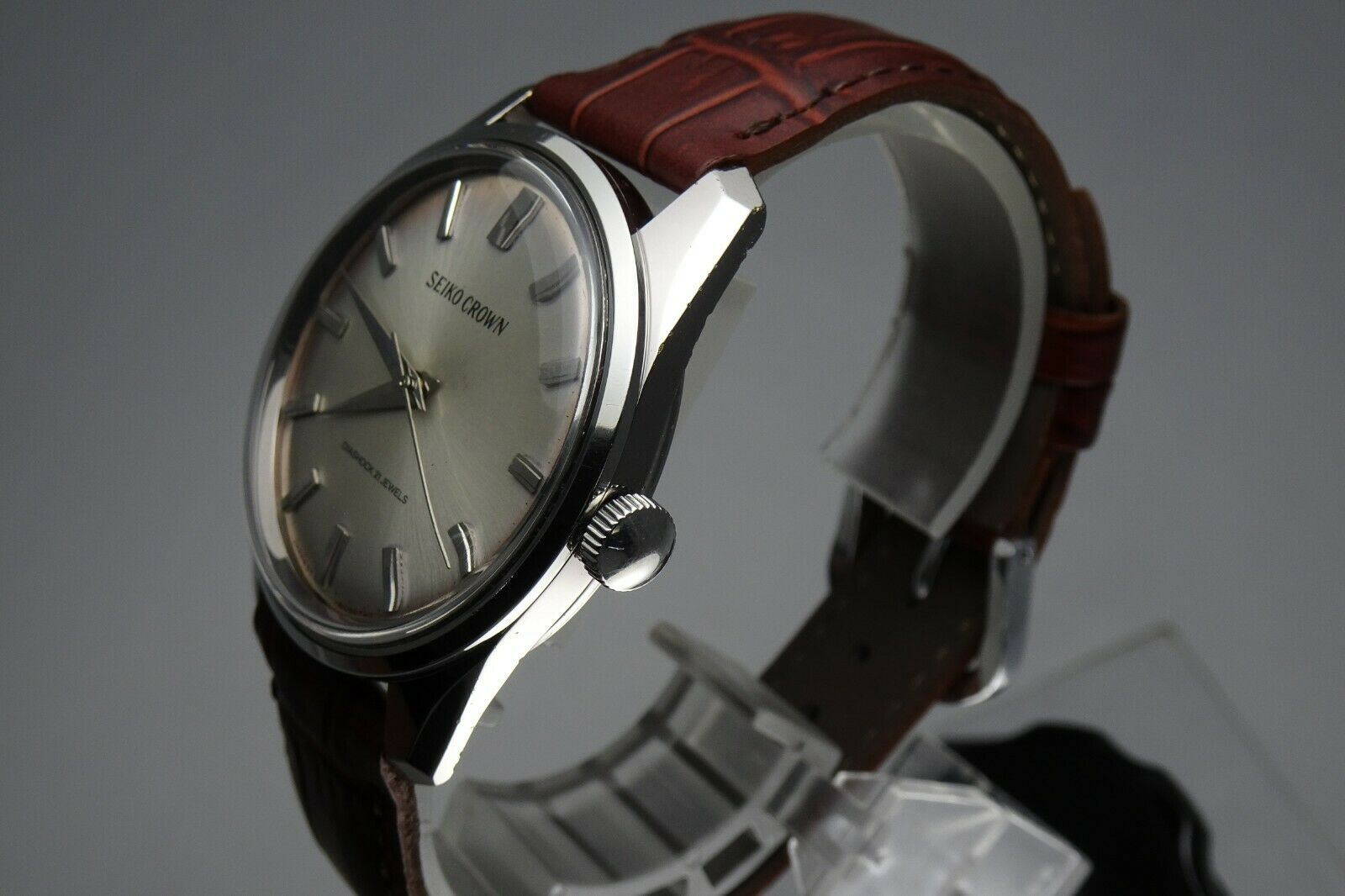 Vintage 1966 JAPAN SEIKO CROWN 57-8010 21Jewels Hand-winding 