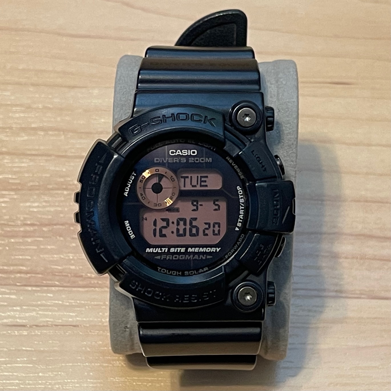 WTS] Casio G-Shock GW-200MS-1 Men in Rusty Black Frogman Tough