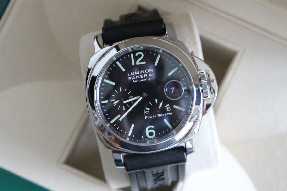 Panerai luminor discount marina power reserve