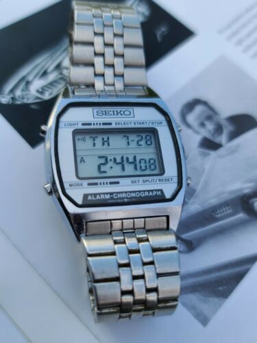 seiko chronograph digital