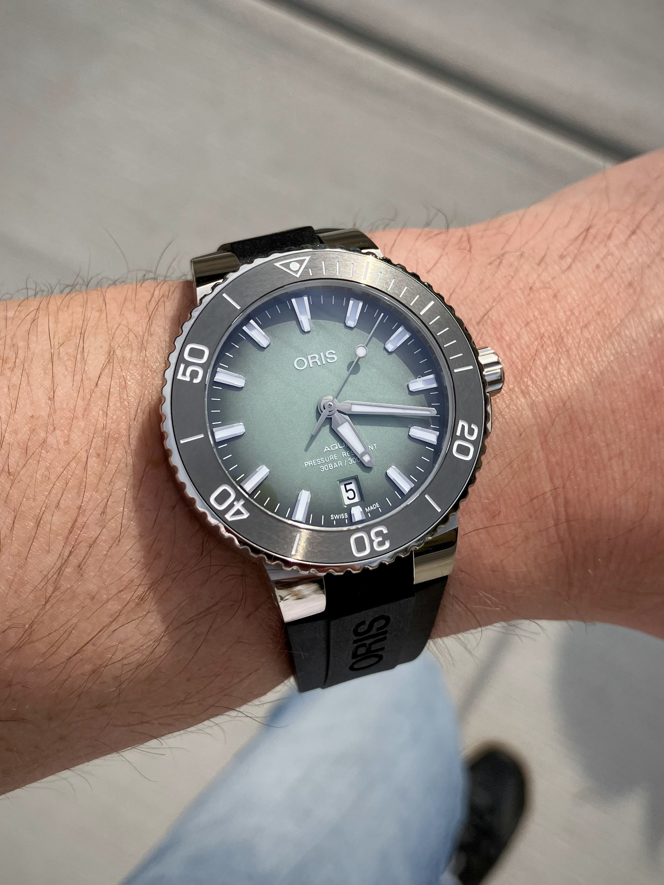 WTS Mint Green Oris Aquis Date 39.5 WatchCharts Marketplace