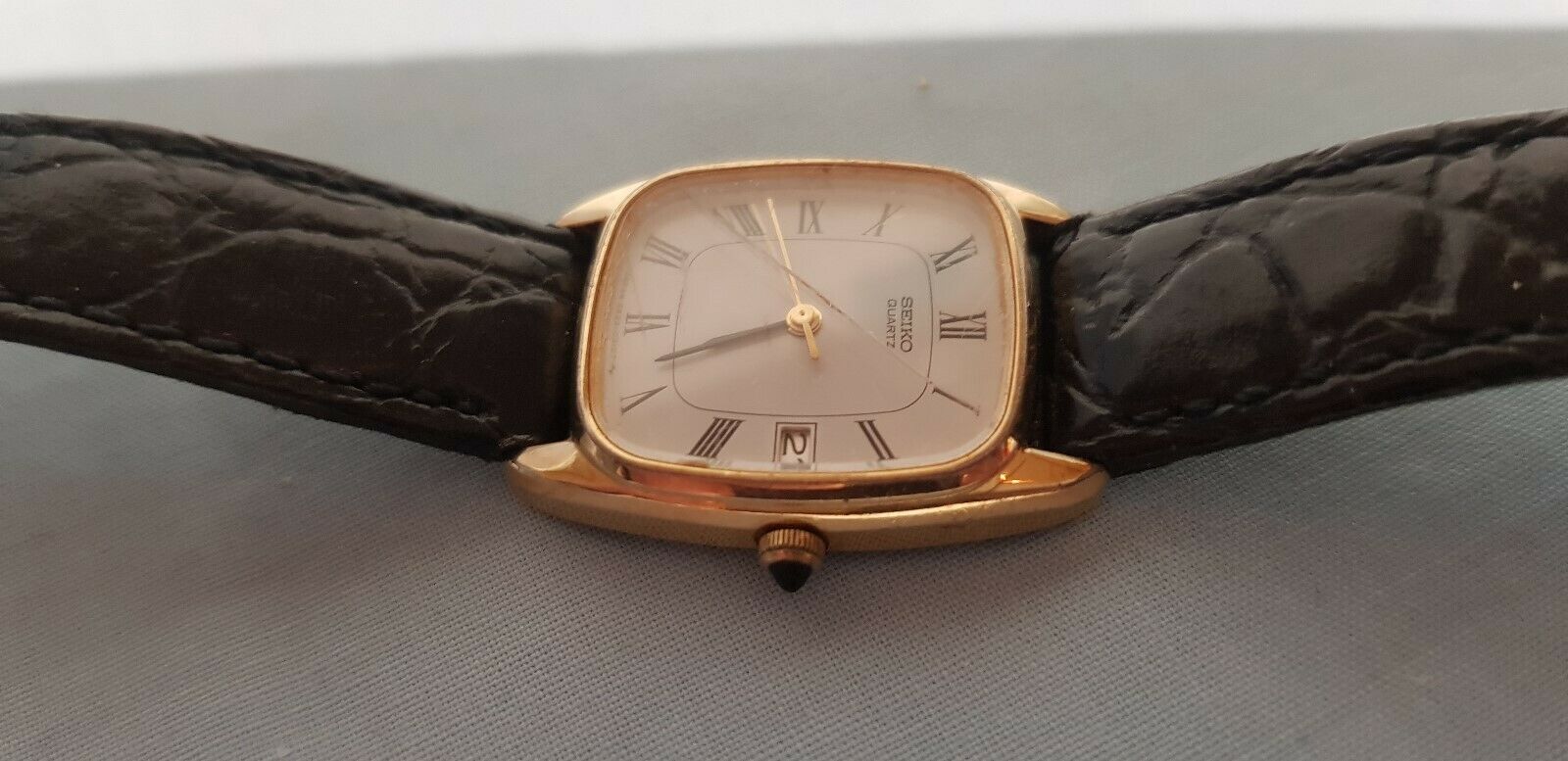 SEIKO LADIES GOLD PL. DATE WATCH 2A22-5080 LEATHER BAND NEW 