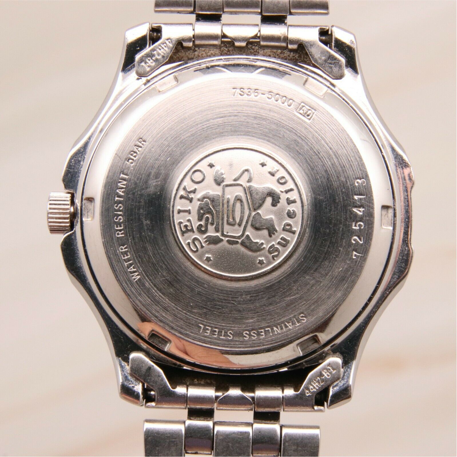 Seiko 5 Superior SKZ037 Lion Statue 1st Generation Automatic Watch |  WatchCharts