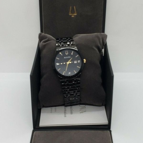 Bulova Orologio Elegante Uomo 98D166 - Acciaio IP Nero, Quadrante Con Diamanti E Dettagli Oro