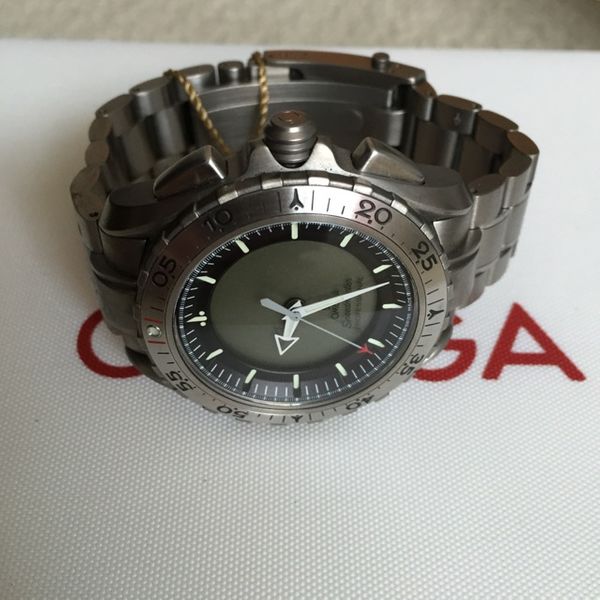 FS: Omega Speedmaster X-33 Gen 2 NEAR MINT + extra Omega Kevlar strap ...