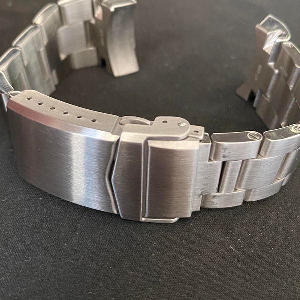 [WTS] Strapcode SuperO bracelet for Tudor GMT and BB41 Heritage models