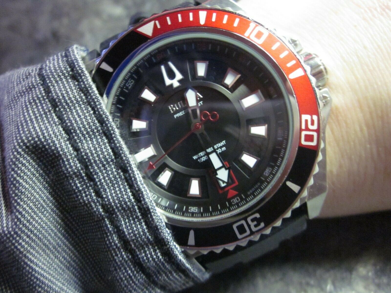 Bulova hot sale precisionist diver