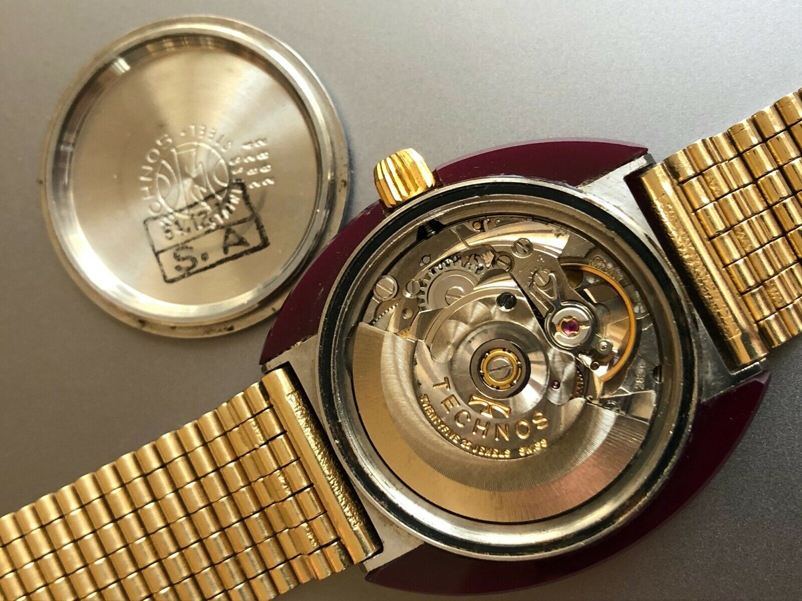 1970s Vintage Technos Gemmy 555 Automatic Watch