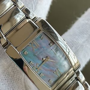 WTS] TISSOT GENEROSI-T DIAMOND INDEX MOTHER OF PEARL WATCH  display picture 3