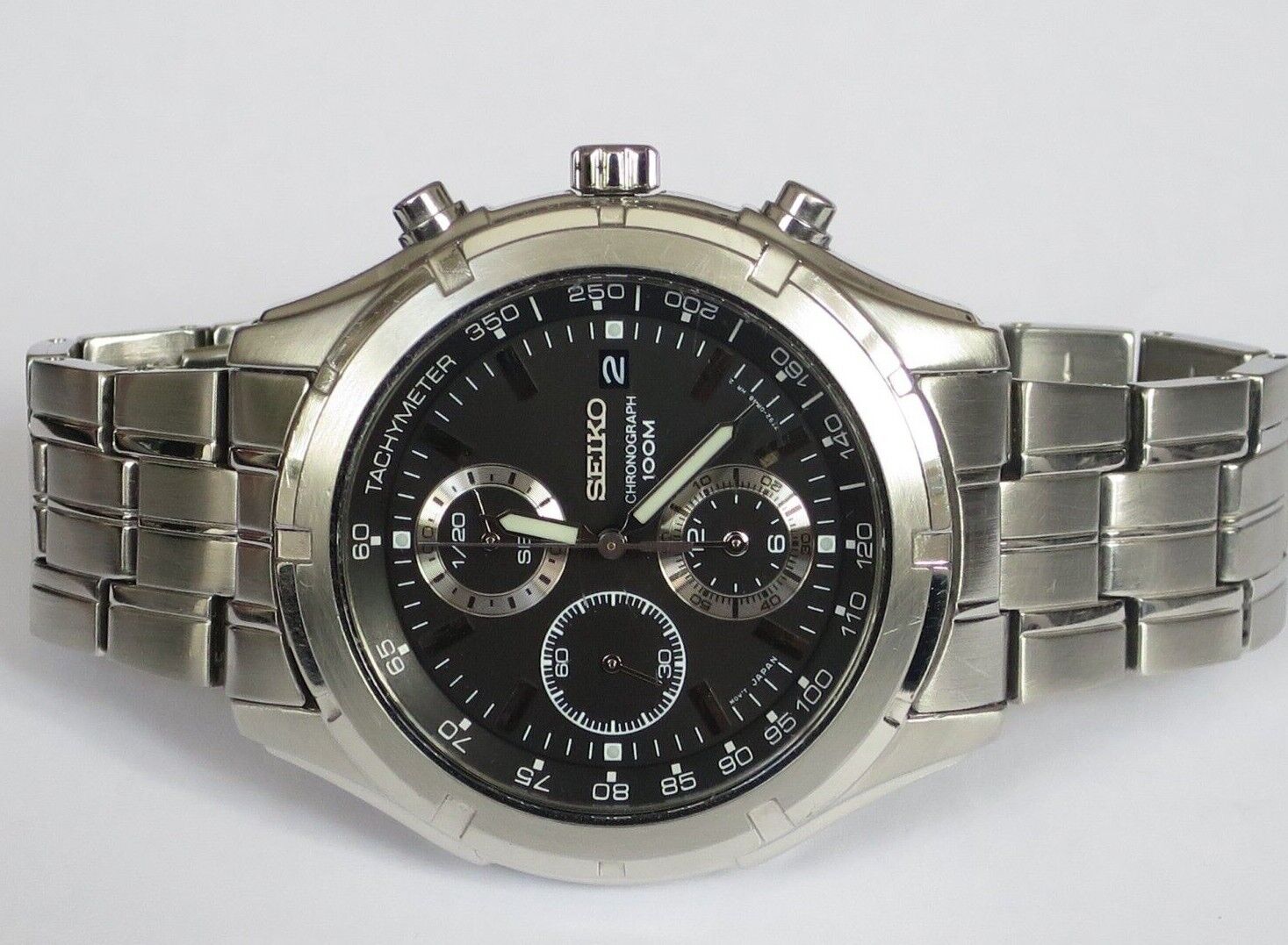 Seiko chronograph hot sale 100m tachymeter