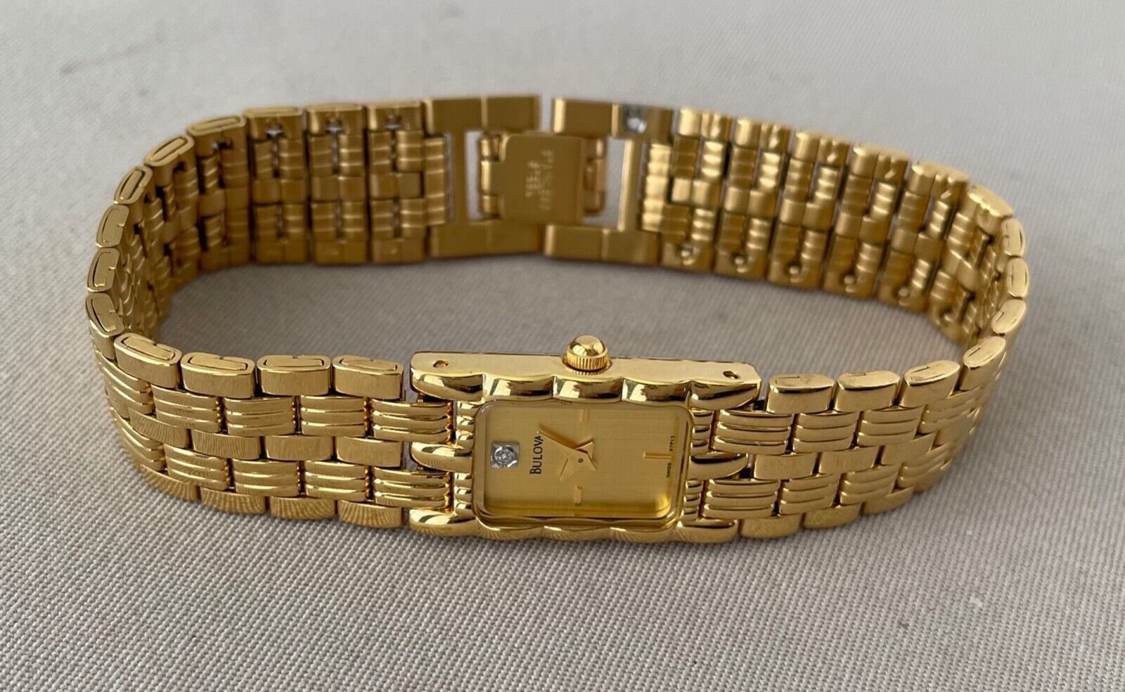 Bulova 97P13 New Battery Vintage Ladies Watch 14MM 6\