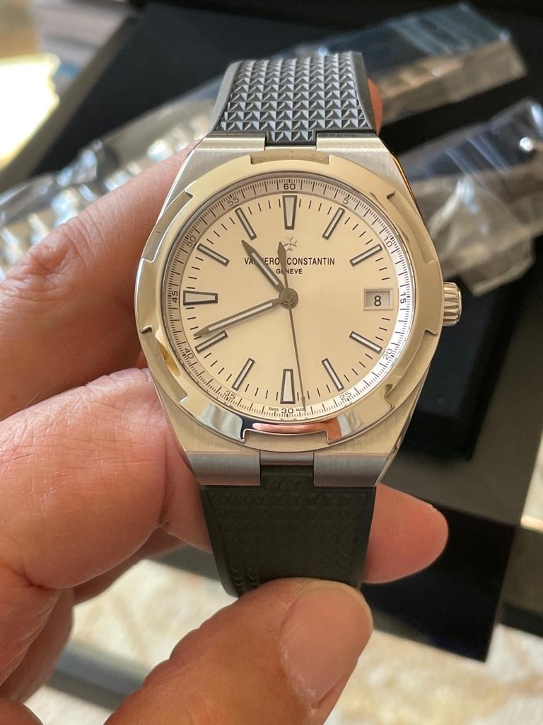 Vacheron overseas silver cheap dial