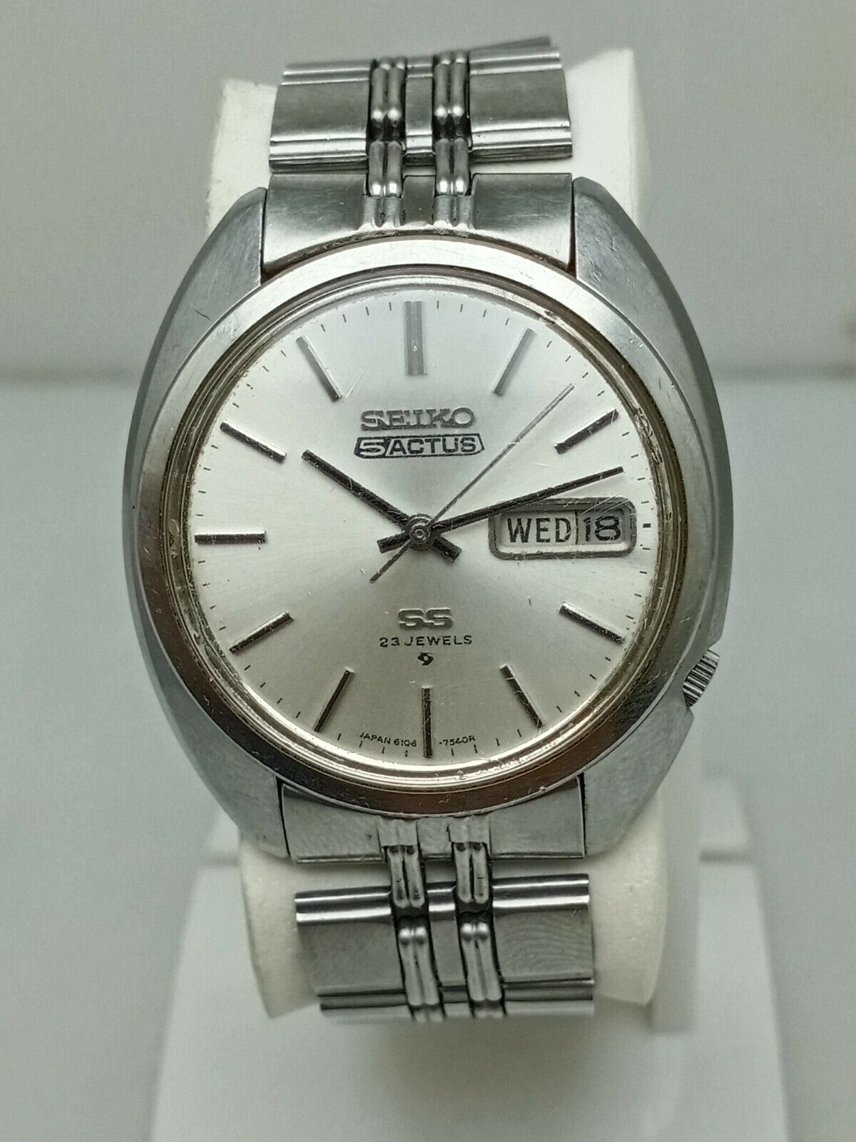 Vintage SEIKO 5 ACTUS SS 23 Jewels 6106-7003 Automatic Watch
