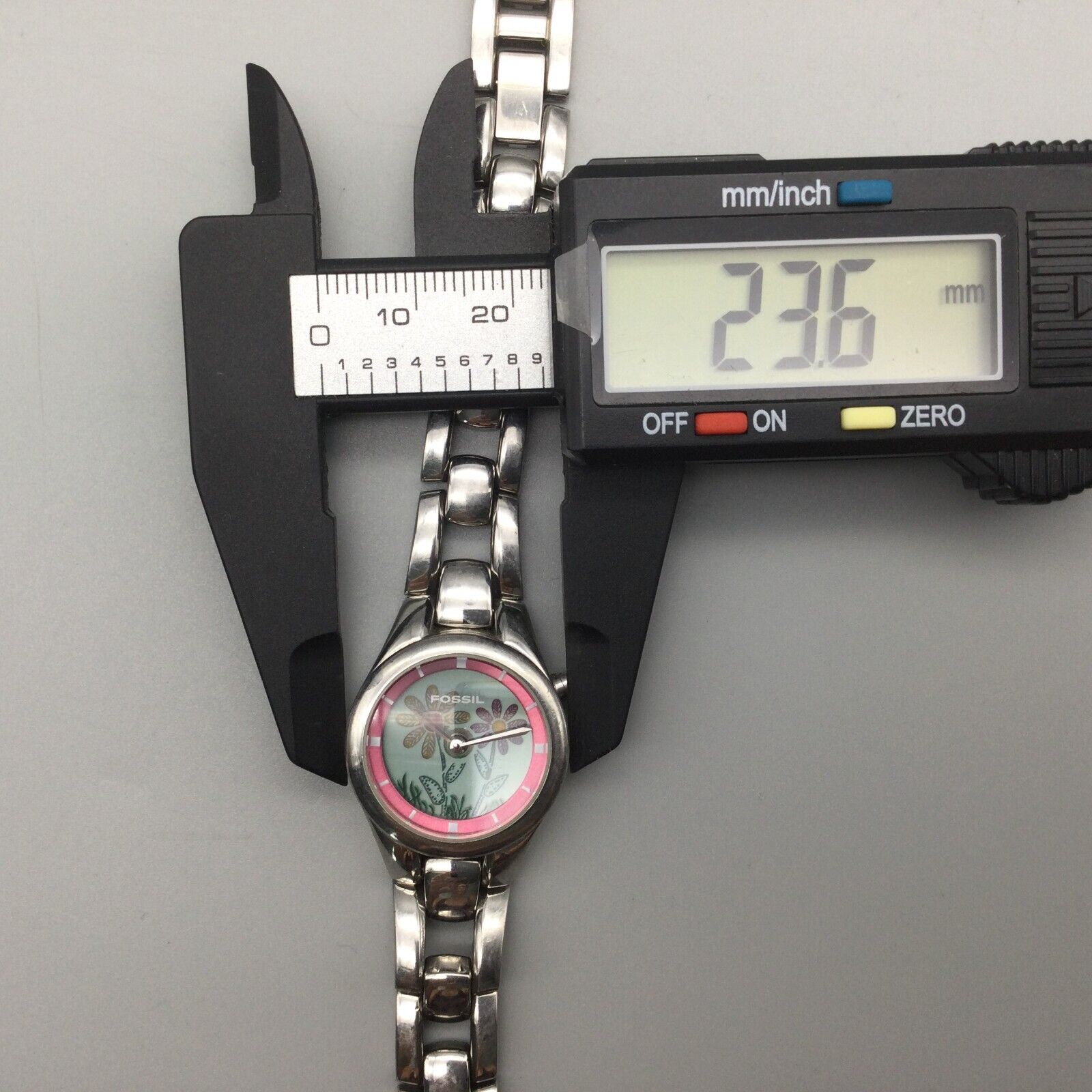 Fossil Big Tic Watch Women Silver Tone Growing Daisy ES-9874  display picture 1