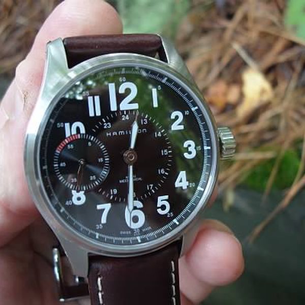 khaki field officer mechanical