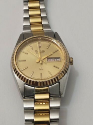 Womens Seiko Day Date 2a23 0030 Dual Tone Ladies Watch